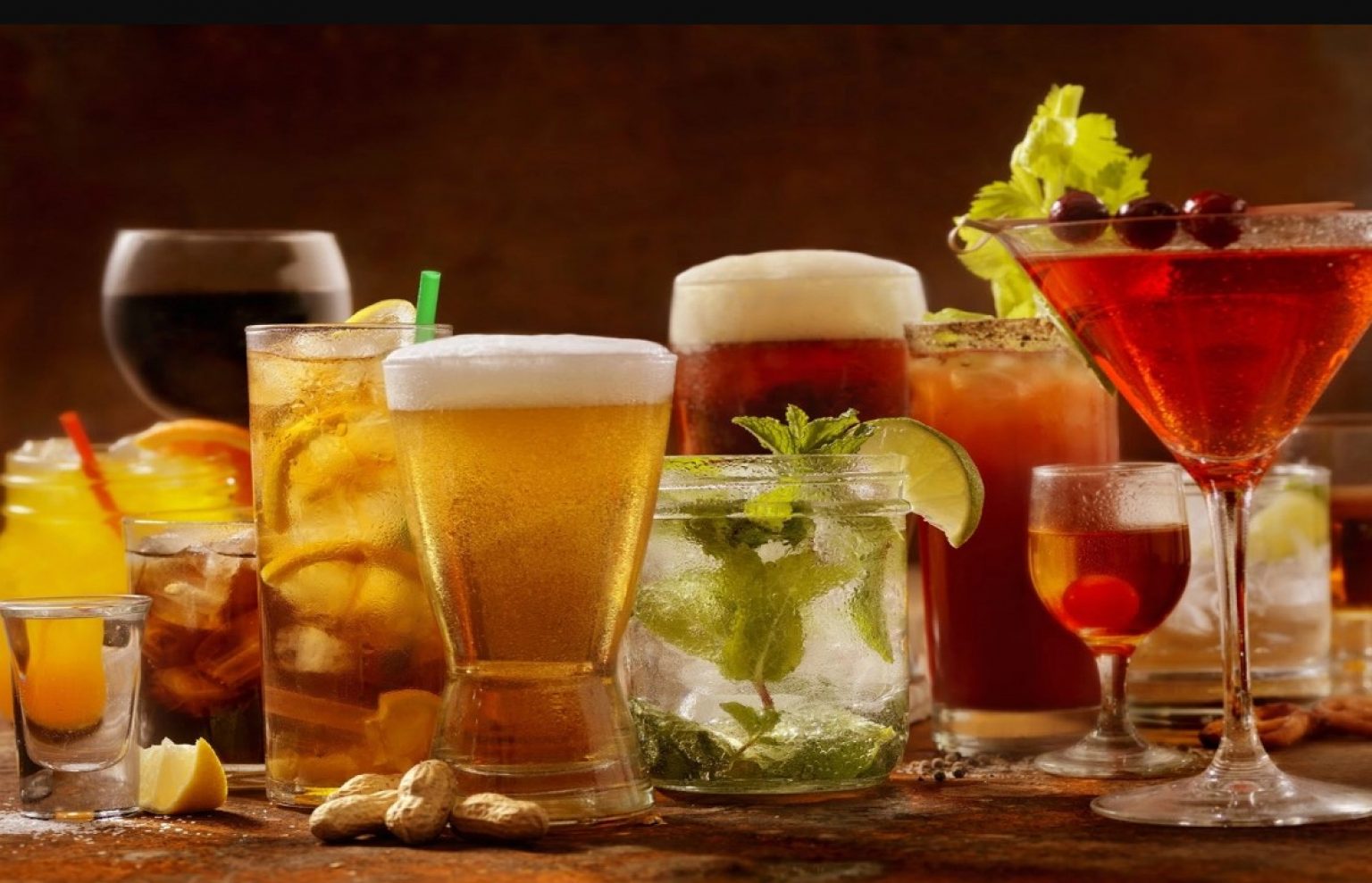 Ejemplos de bebidas destiladas | Discotequeros.com 【2024】