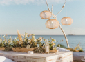 Cómo decorar una fiesta ibicenca con flores este verano